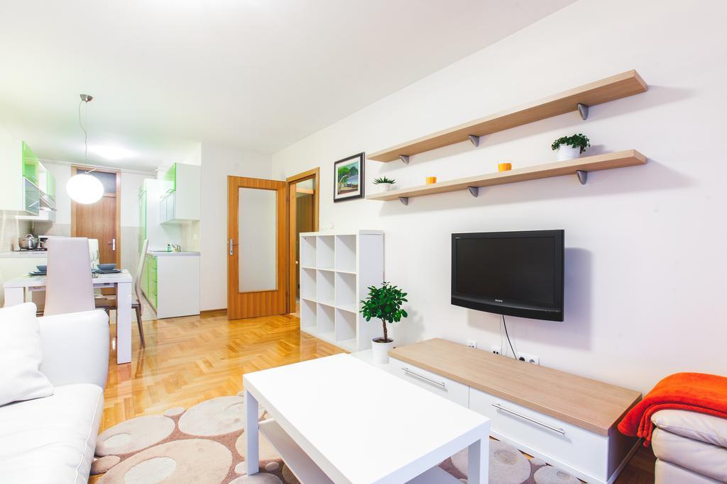 Apartment Lana Загреб Стая снимка