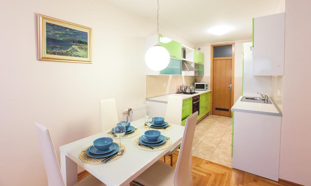 Apartment Lana Загреб Стая снимка